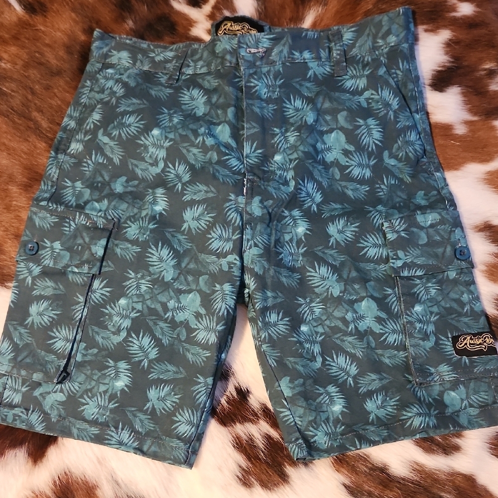 Tropical Leaf Print Men's Shorts